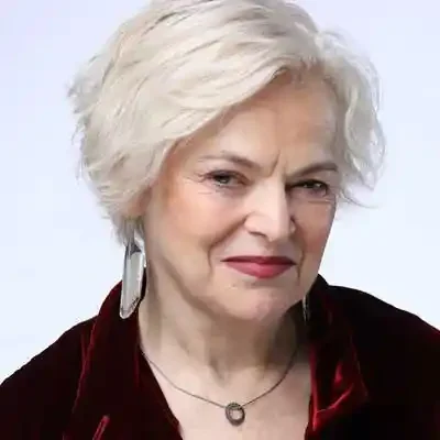 Ellen_McLaughlin-Playwright-pericles-sq