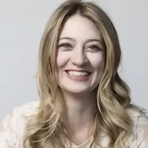 Heidi Schreck headshot