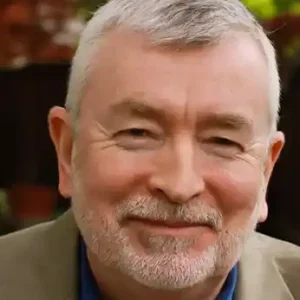 Mead K Hunter headshot