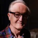 Kenneth Cavander headshot