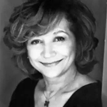 Lillian Groag headshot